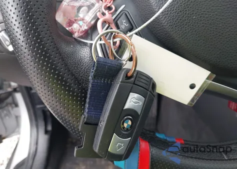 2013 BMW X1 xDrive28I from USA, damaged, VIN WBAVL1C5XDVR84712